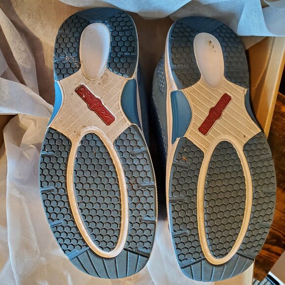 New Allen Edmonds Slip On Sneakers 7D - Picture 3 of 7